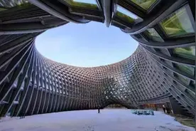 北京网红打卡地-凤凰国际传媒中心图片