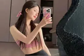 瑜伽：程潇/赵露思/陈小纭/虞书欣/李一桐/张予曦/关晓彤/鞠婧祎图片