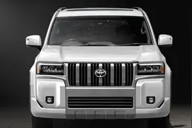 全新一代普拉多遭曝光，车身尺寸全面加长，预计下个月全球首发图片