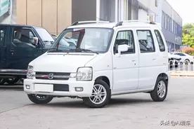 便宜又省油，大空间经典小车，省心好养又好停，带你看昌河北斗星图片