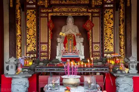 在家供奉佛像应注意的事项图片