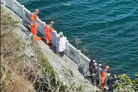 游客突然坠海被卷走！当地证实：已打捞到遗体图片