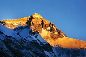 地球山峰真的不能突破10000米？如果超过了，会发生什么事？图片