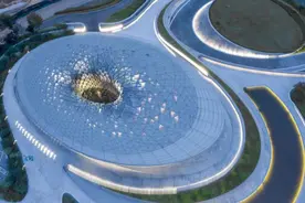 天府造极 | 左手高地，右手绿洲图片