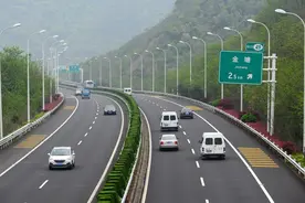 超速20%不扣分，高速上可以开到140km/h吗？答案来了图片