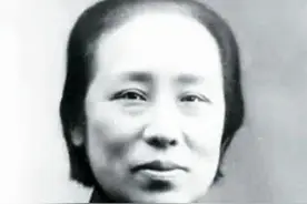 1972年，何香凝临终提出遗愿不火化遗体，周总理含泪答应：你放心图片