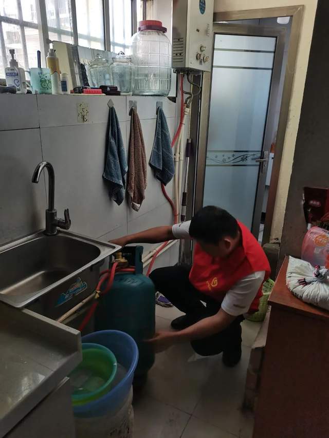 四川省民生研究会新媒体中心-官网