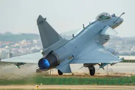 8000公里突降非洲，美军能做到中国也能，还将决定歼-10CE未来？图片