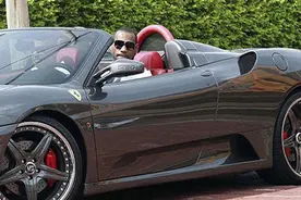 曝詹姆斯又换保时捷918 Spyder？盘点NBA球星座驾图片