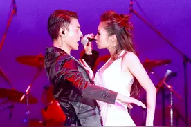 一生只为刘德华伴舞，赖文慧堪称华仔的红颜知己，41岁还未嫁人图片