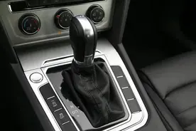 大众的干式双离合变速箱，真的是“垃圾中的战斗机”？图片