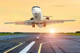 一架飞机几百吨重，为什么能够飞上天？带你了解飞机的秘密图片