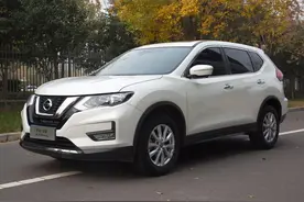 比三缸版还贵7千多，奇骏荣耀还能否重新上位？图片