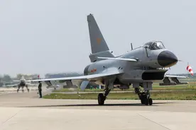 歼-10泄密事件：战机绝密资料被网上公开，工程师被抓判刑图片