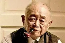 黄永玉的遗嘱，讲透了“人生至高境界”，让我想起娱乐圈2位名人图片