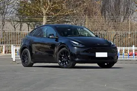 试完特斯拉Model Y，再试理想ONE，感叹纯电、增程差别真不小图片
