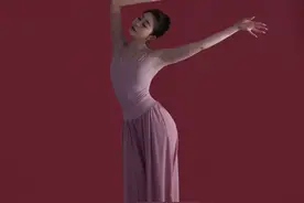 舞蹈生！跟着这个仙女学习拍照姿势，在家门口就能拍出大片图片