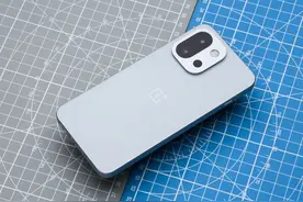 2899元起小直屏，一加13T评测：大电池骁龙8E，小小的也很可爱啊图片