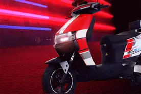 绿驹推出劲途电动车，1800W电机，96V大容量电池，续航超100公里图片