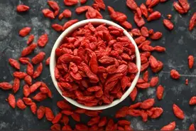 枸杞补肾虽好，教你几种搭配，效果好，还不上火图片