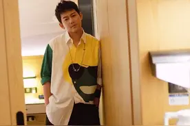 七夕佳节苏醒和蔡徐坤成了cp，网友笑喷，这可怕的谐音梗图片