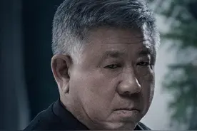 65岁的“反派专业户”程煜，这回让国产刑侦剧中有了位真“大佬”图片
