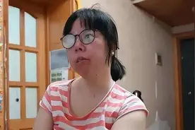 安徽30岁女博士怀孕后瘫痪，被丈夫无情抛弃，8年后逆风翻盘图片