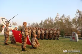 迅速掀起学习党的二十大精神热潮丨“东极哨所”官兵：学报告悟思想，忠诚履行戍边职责图片