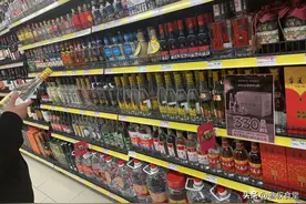 超市4款不起眼“廉价酒”，遇到别错过，都是100%纯粮酿制好喝！图片