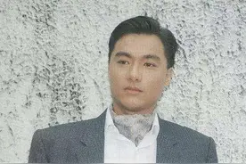 林俊贤，一位被遗忘了的男神，年轻时高大英俊颜值不输四大天王图片