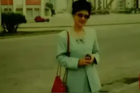 2012年，47岁富婆出108万，寻找3个孩子生父，结局如何图片