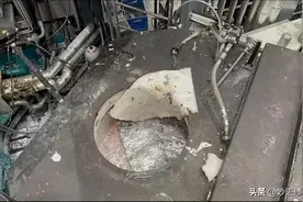 瑞士工人跌入720℃铝液熔炉奇迹幸存！挣扎中他经历了什么痛苦？图片