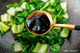 买蚝油时：牢记这2点，买到优质好蚝油图片