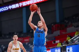 北京首钢换帅后！张才仁超级崛起，邱天获重用，但范子铭跌落谷底图片