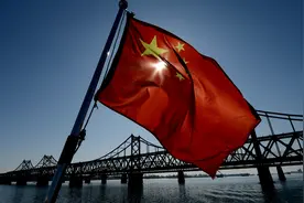 中国GDP总量近18万亿，何时超过美国？一旦实现将会发生三大变化图片