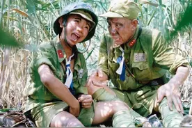 30年前的经典电影《三毛从军记》中的主演大盘点图片