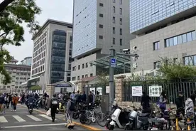 全国排名最靠前的6名 三甲医院名单 最后一个前身是伟人创办的图片