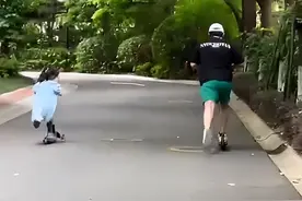 陈赫退股风波后首露面，无损好心情陪咲咲玩平衡车，上海豪宅曝光图片