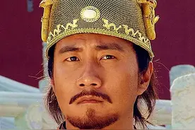 朱元璋欲杀朱棣，却被朱棣一封信吓得大惊失色，怒骂:真是无赖！图片