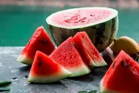 除了好吃，西瓜对人体竟然还有这么多益处？图片