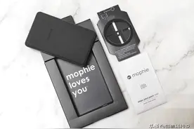 苹果手机的第二块“电池”，mophie磁吸无线充电宝评测图片