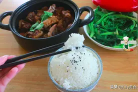 买大米时，不管是啥牌子，米商贩：认准这4点，轻松选出优质好米图片