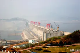 三峡大坝建成16年，2004年被列为“打击目标”，如今越来越坚固？图片