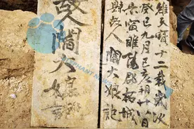 距今1270年！河南一考古现场发掘出唐代墓志铭，墓主年龄不超16岁图片
