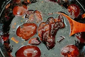 好吃的猪脚姜醋，煮的时候要不要放水呢？下面烹饪步骤，值得借鉴图片