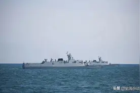 中国海军正高速走向深蓝：航母杀手022如今打杂，轻骑兵056转海警图片
