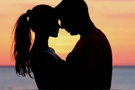 男人和女人，具备这四种特质的男人，最容易让女人念念不忘图片