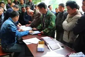 有地的村民有福了，农村又将下发两笔补贴，月底前到账，注意查收图片