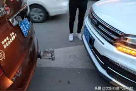 加装拖车钩违法吗？加装“流氓钩”被追尾，是哪一方的责任呢？图片