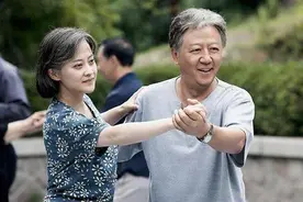 五十岁以后，感情好的夫妻，懂得这五种过情人节的方法图片